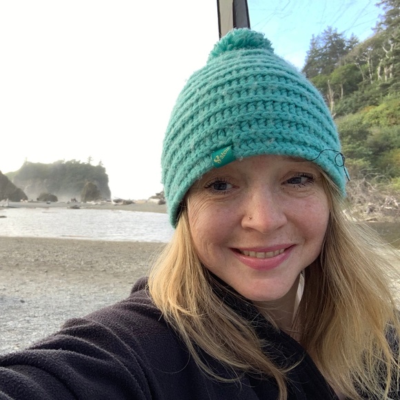 Meet the Posher Other - Meet your Posher, Desirae